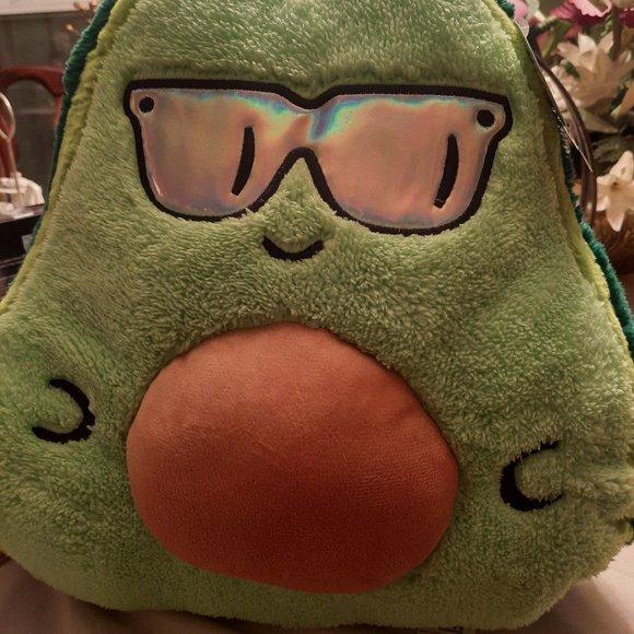 Avocado Pillow Other - 🥑2xHP🥑 BNWT Avocado fuzzy pillow